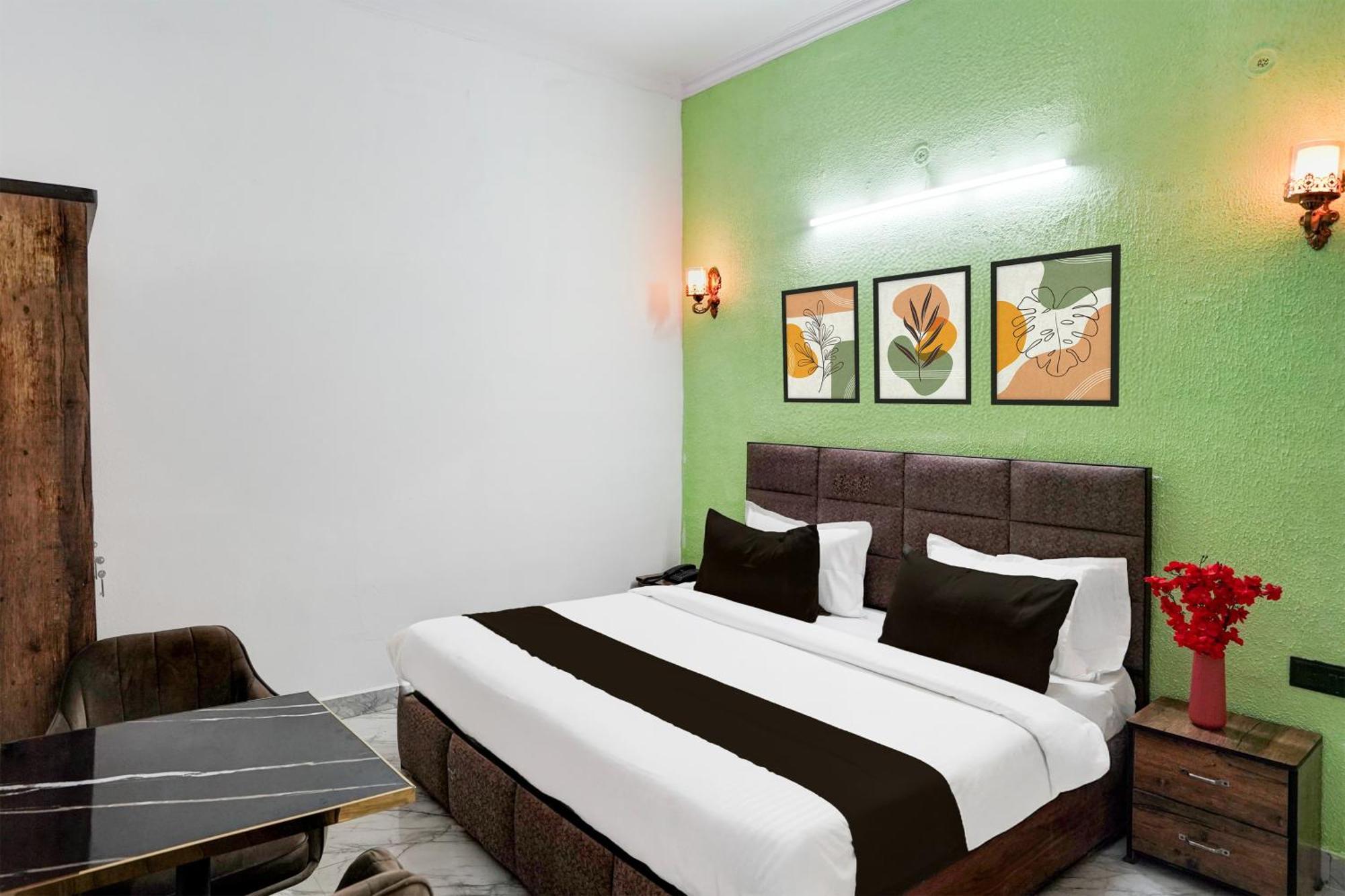 Collection O Shandilya Grand Residency Greater Noida Εξωτερικό φωτογραφία